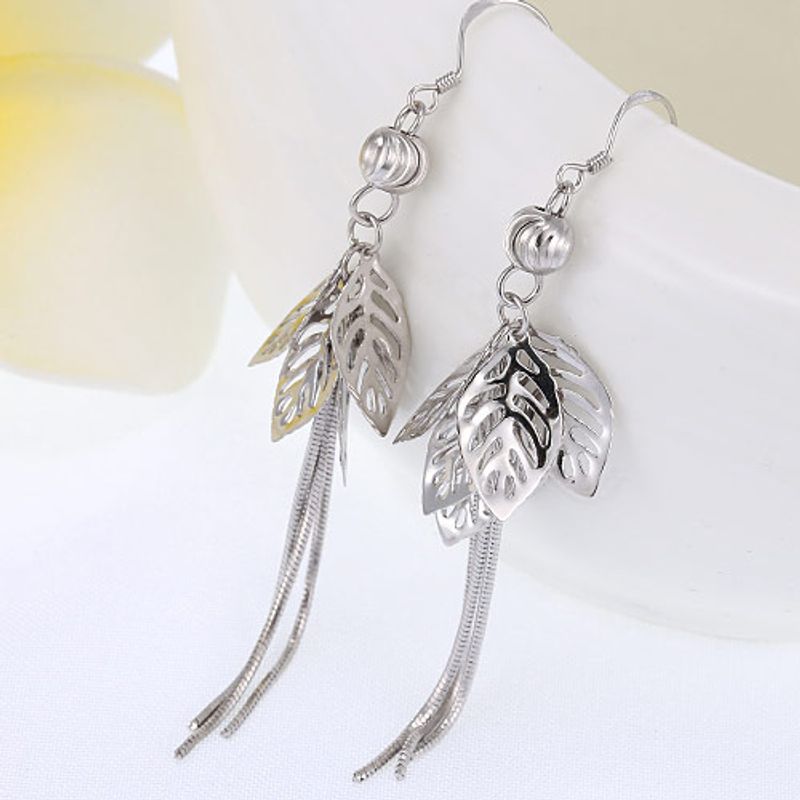 Fashion Copper Plated Platinum Hollow Leaf Tassel Earrings