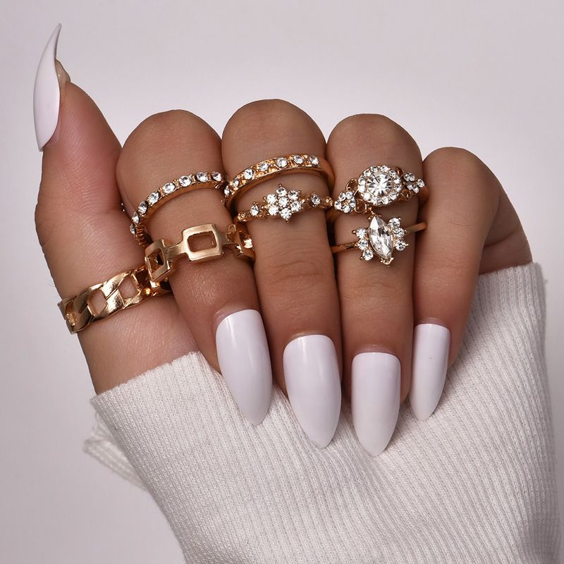 Fashion Geometric Full Diamond Ring Set