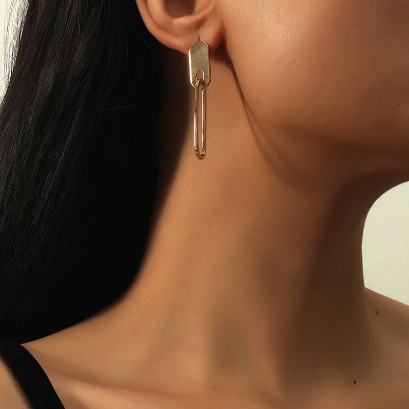 Fashion Simple Paper Clip Pendant Earrings