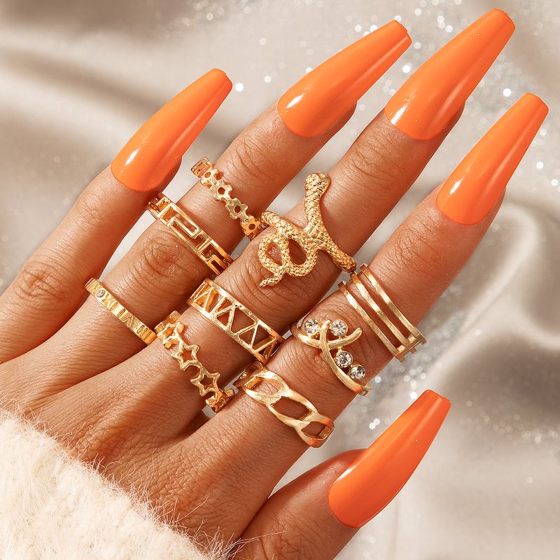 New Fashion Star Five-pointed Star Carved 9-piece Ring