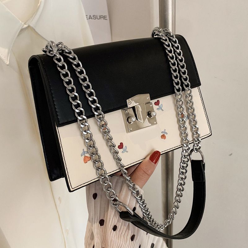 Fashion Embroidered Chain Shoulder Bag