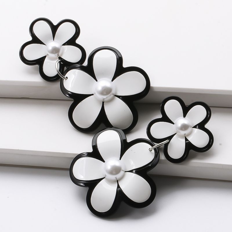 Korea Acrylic Flower Color Earrings Wholesale