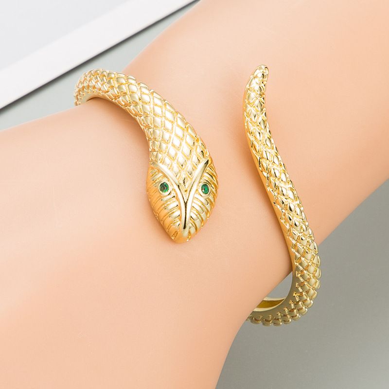 Fashion Snake-shaped Golden Scales Micro-inlaid Zircon Copper Bracelet
