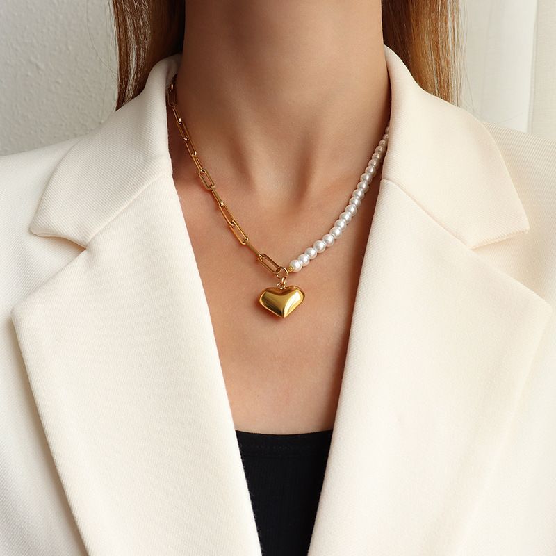 Fashion Imitation Pearl Heart-shape Titanium Steel Necklace Wholesale