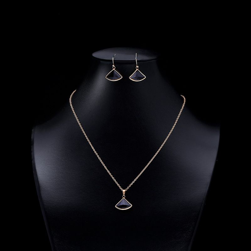 Two-piece Fan-shaped Crystal Glass Necklace Earrings