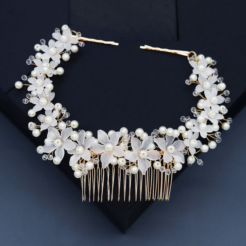 Fashion Pearl Crystal Flowers Bridal Comb