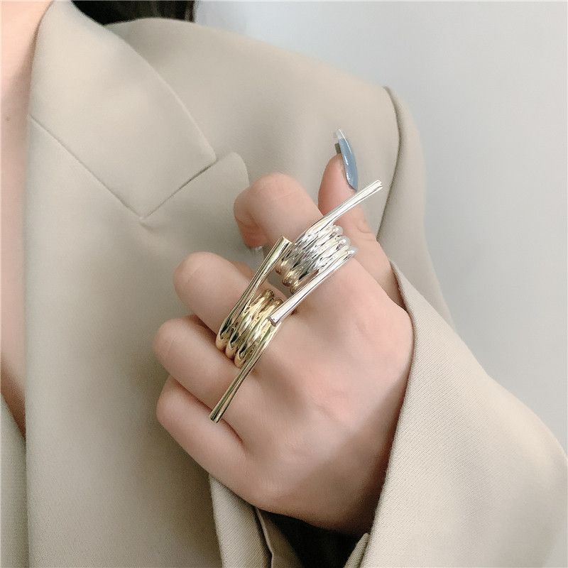 Wholesale Fashion Metal Wire Winding Ring