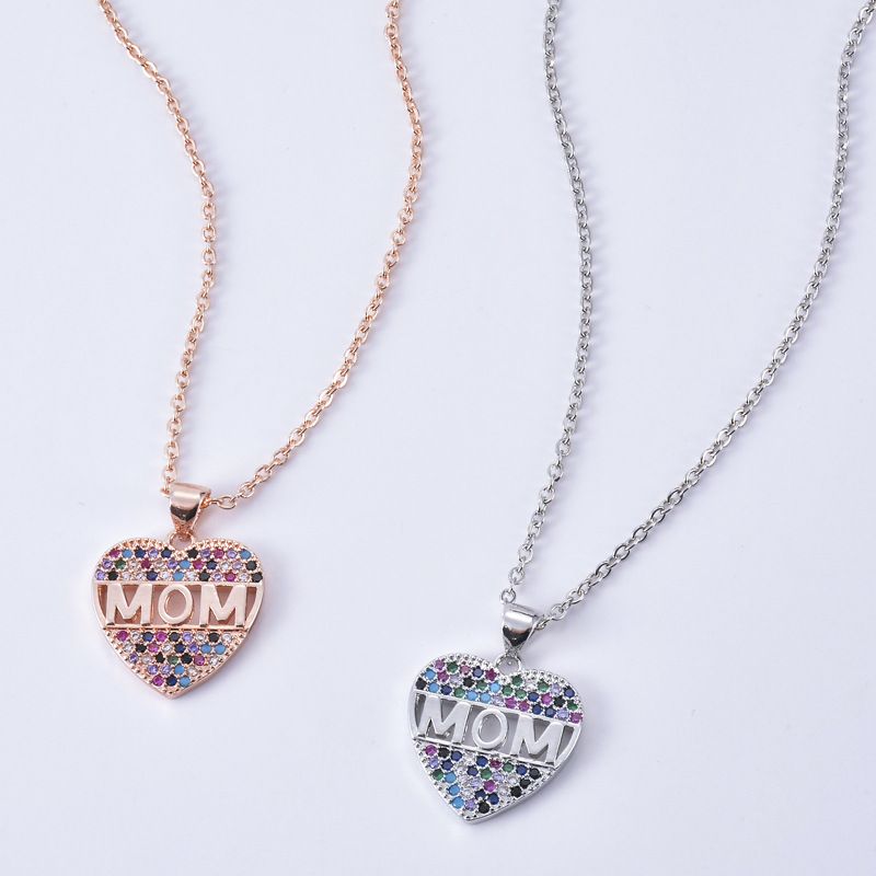 Mode Herzform Buchstabe Mom Kupfer Eingelegte Zirkon Halskette Großhandel