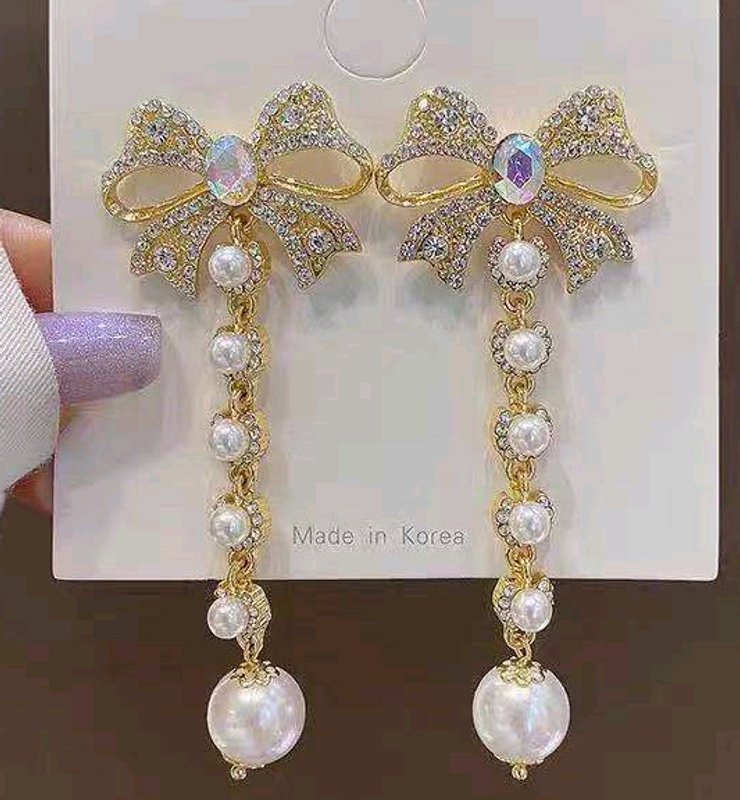 Boucles D&#39;oreilles Exagérées En Perles À Clous De Diamant Concis À La Mode
