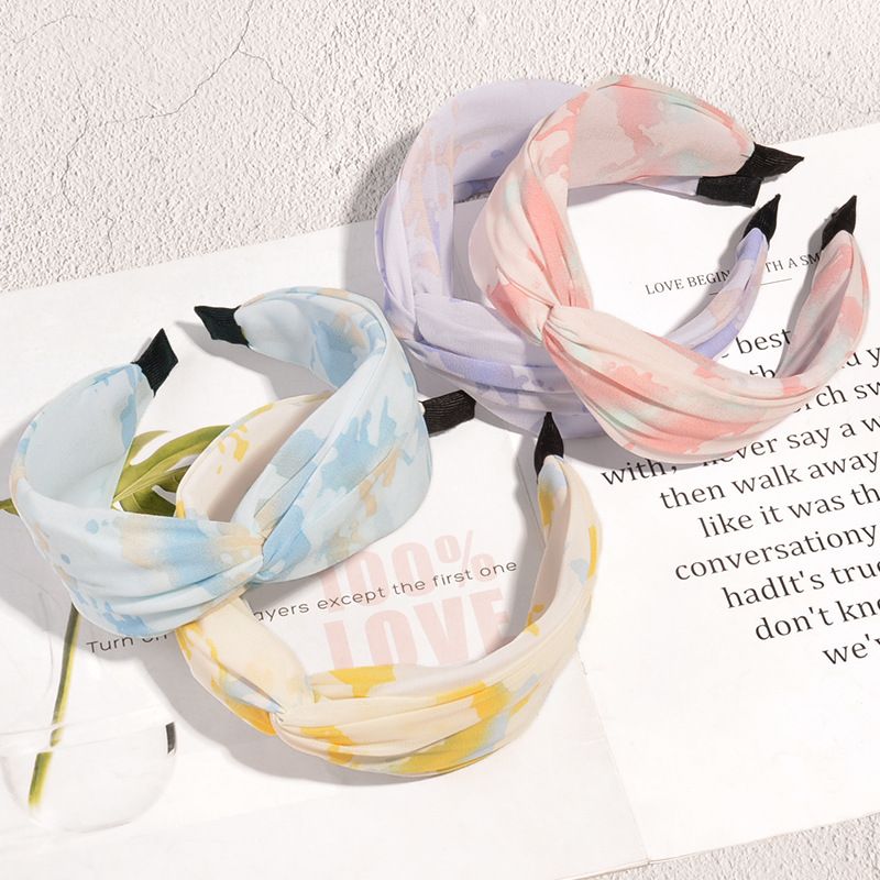 Koreanisches Tie-dye-wolkenstirnband