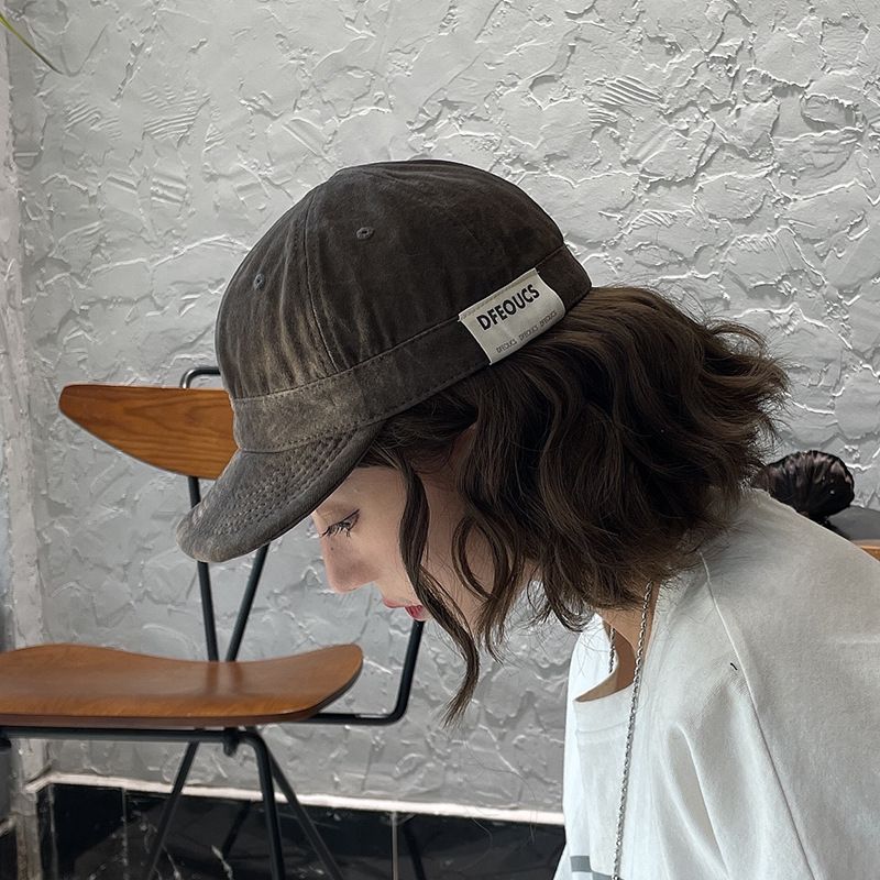 Gorras Finas De Mezclilla De Ala Corta De Moda