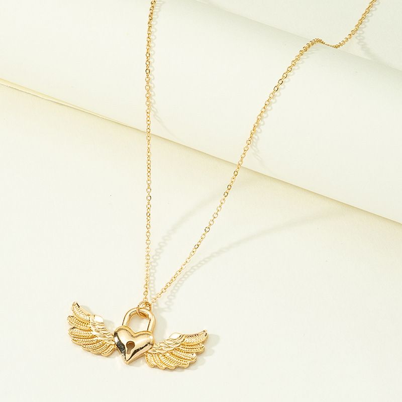 Fashion Heart-shaped Angel Alloy Necklace