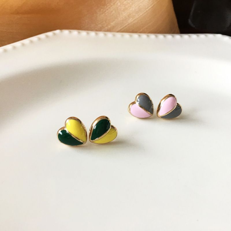 Einfache Herz Tropfen Öl Getroffen Farbe Ohrringe