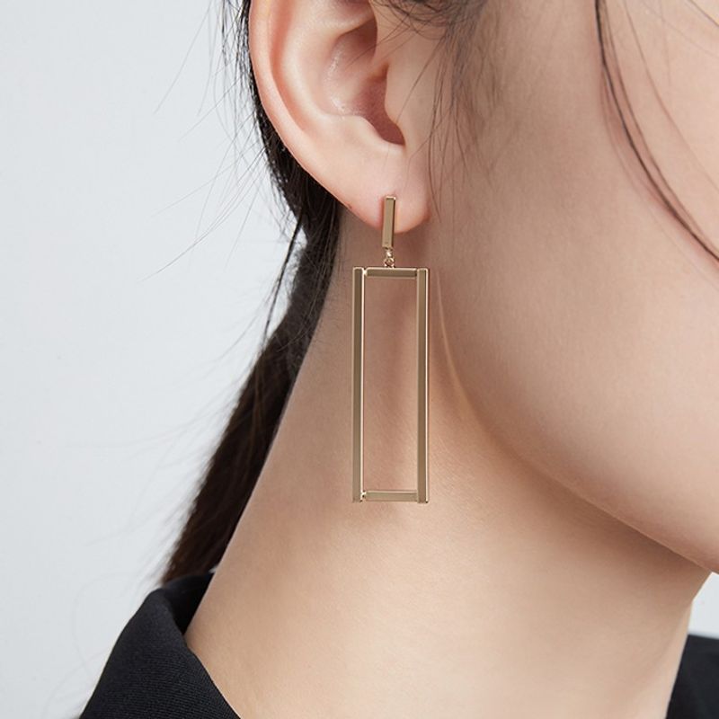 Retro Texture Simple Matte Gold Rectangular Earrings