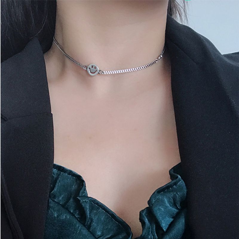 S925 Silber Smiley Gesicht Einfache Mode Halskette