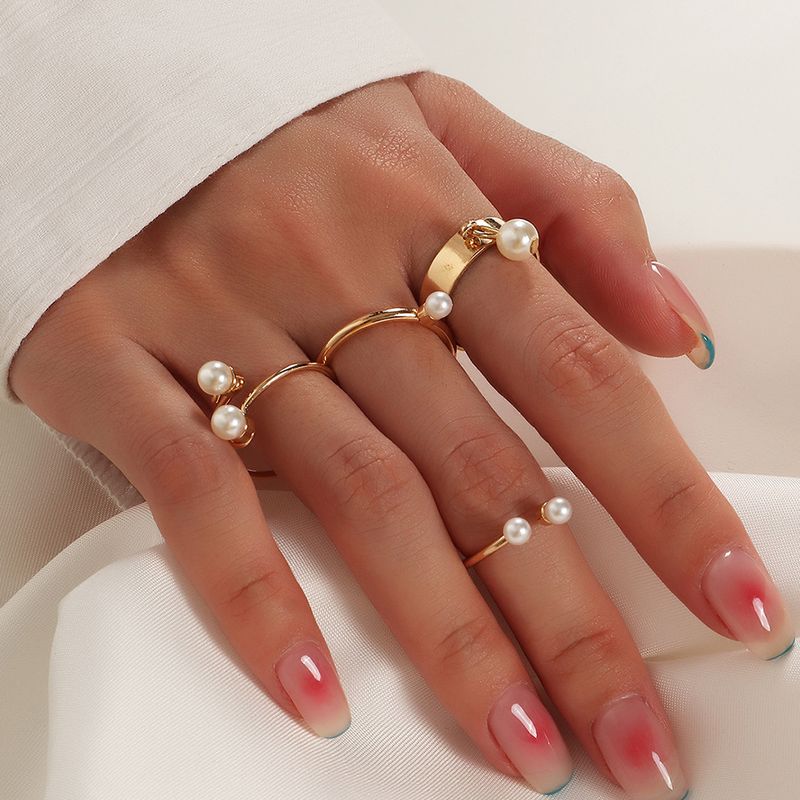 Fashion Opening Adjustable Pearl Alloy Ring Set