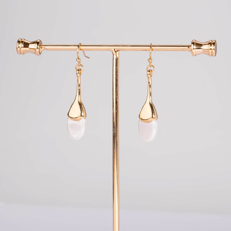 Wholesale Korean Oval Flat Pearl Long Earrings