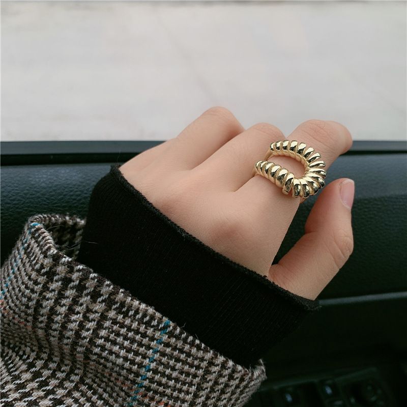 Fashion Geometric Spring Thread Copper Opening Ring