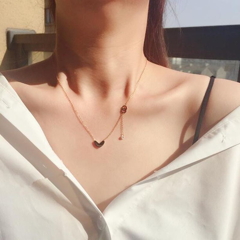 Fashion Rhinestone Heart-shape Titanium Steel Necklace Wholesale