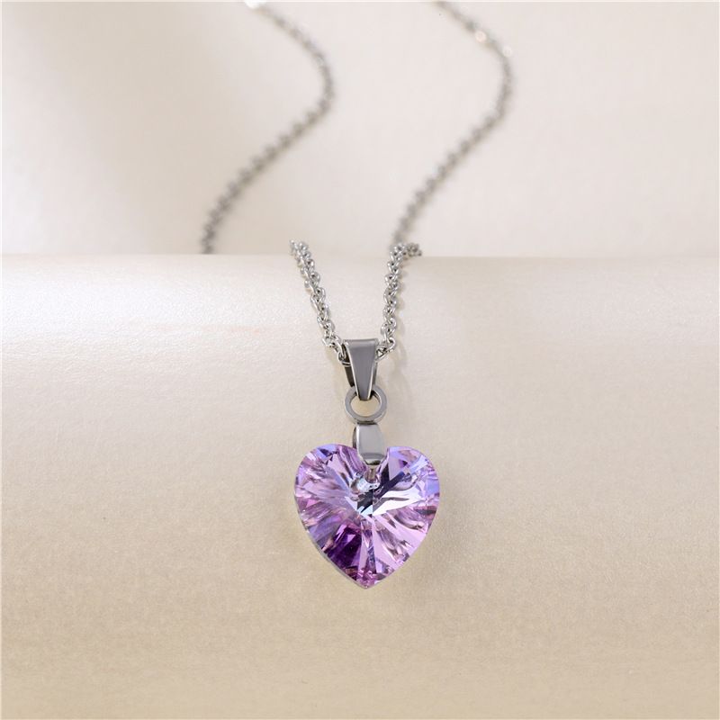Fashion Crystal Heart-shape Titanium Steel Necklace Wholesale