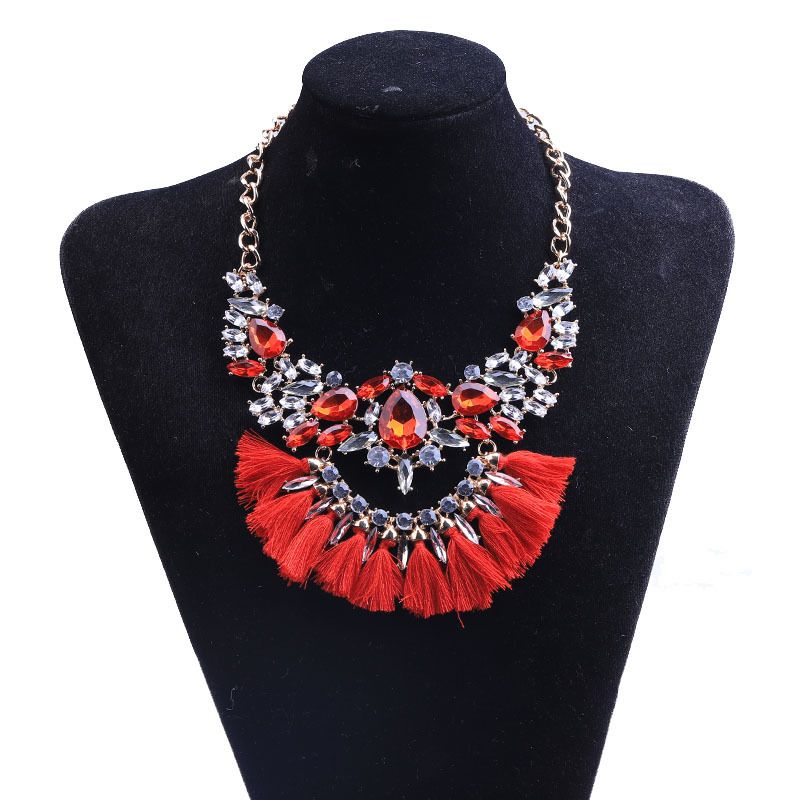 Fashion Color Tassel Inlaid Rhinestone Alloy Necklace Wholesale