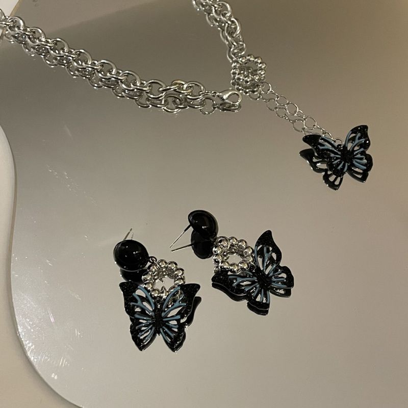 Collier Pendentif Papillon En Alliage Simple