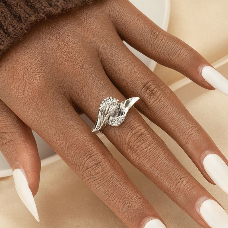 Fashion Angel Wings Diamond Ring