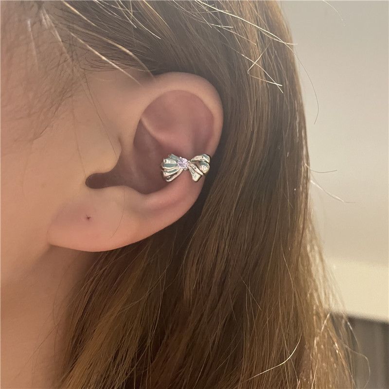 Simple Bow Diamond-studded Ear Bone Clip
