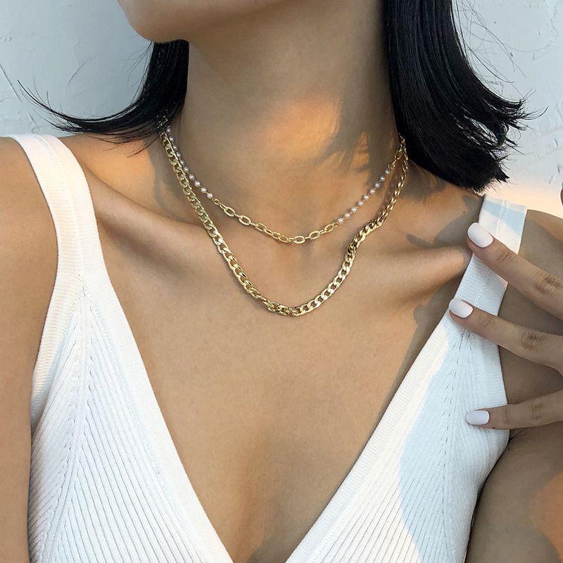 Simple Imitation Pearl Alloy Multi-layer Clavicle Chain
