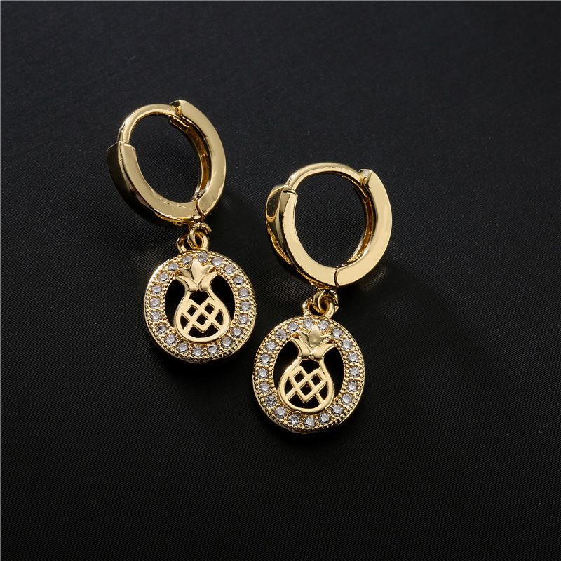 Pendientes Con Micro Incrustaciones De Cobre Con Forma De Piña De Moda