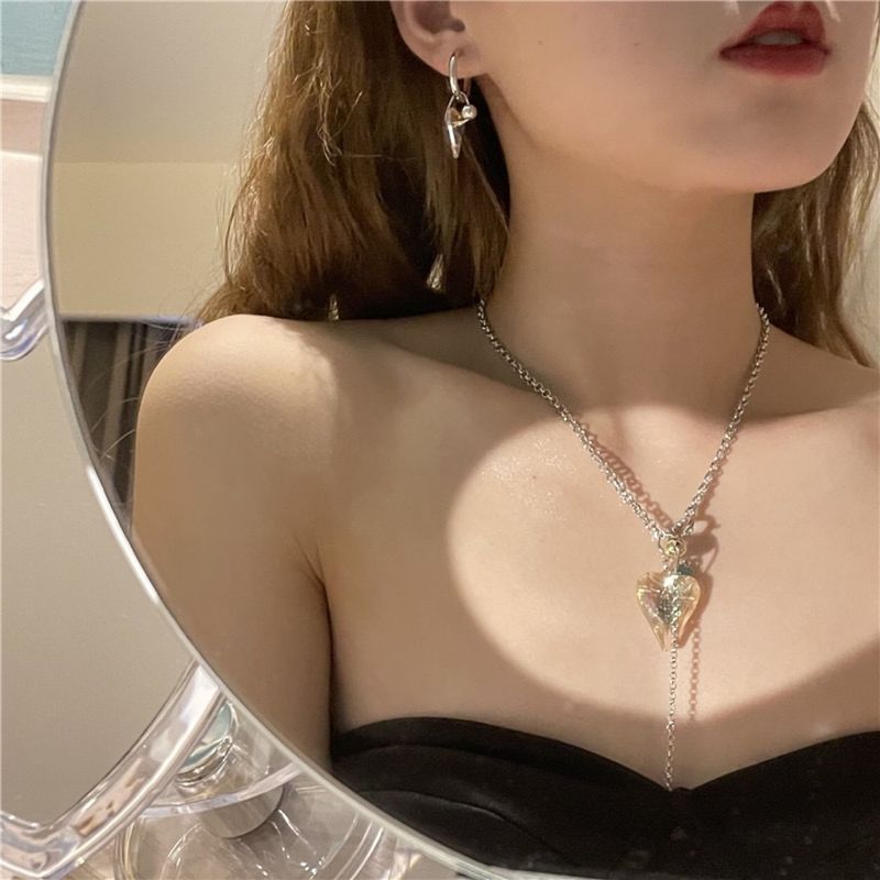 Koreanische Asymmetrische Herzförmige Quaste Kristallohrringe Halskette