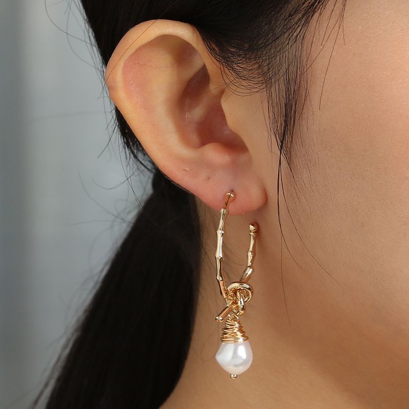 Fashion C-shaped Bamboo Knotted Hand-wound Pearl Earrings