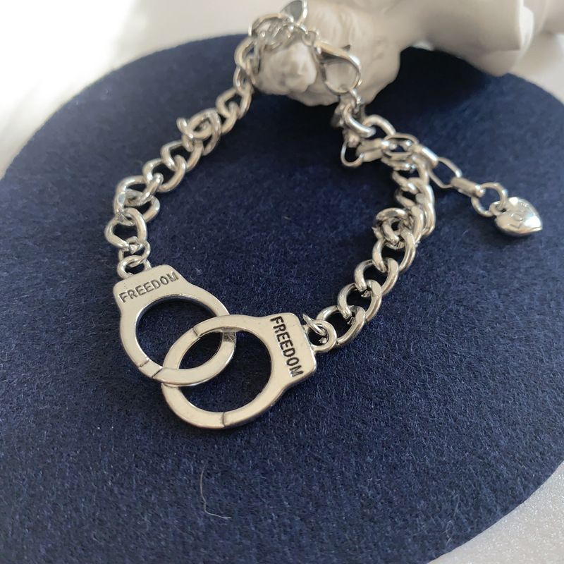 Fashion Handcuffs Shape Heart Pendant Bracelet