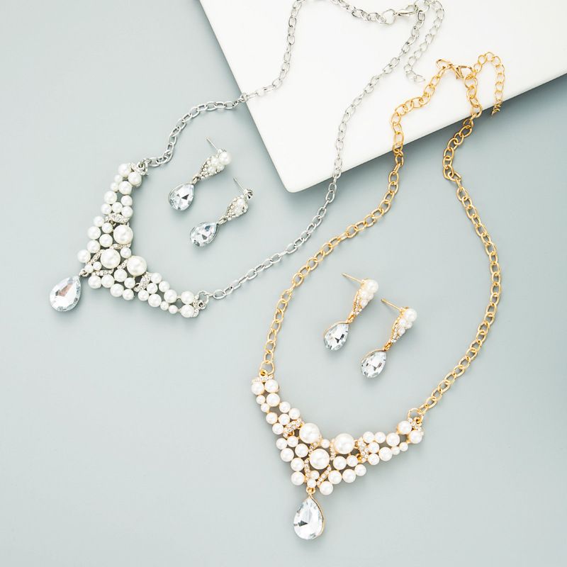 Mode Perlen Strass Ohrringe Halskette Set