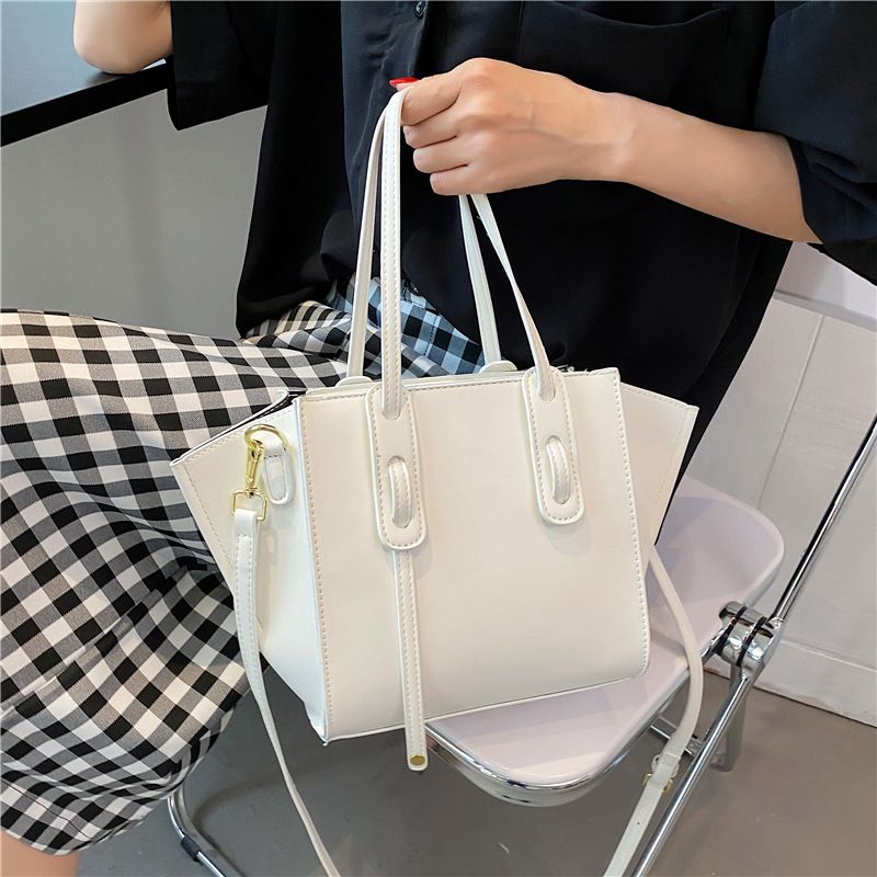 حقيبة خاصة حقيبة جلدية ناعمة أنثى 2021 جديدة غير رسمية وعصرية ذات سعة كبيرة حقيبة يد سيدة حقيبة تسوق حقيبة أطفال