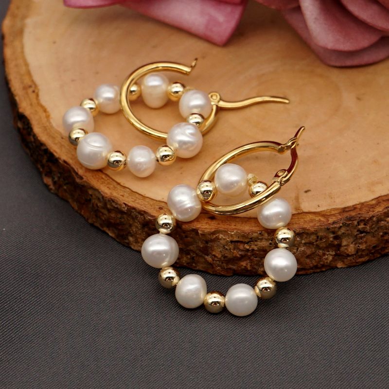 Baroque Pearl Beads Circle Earrings