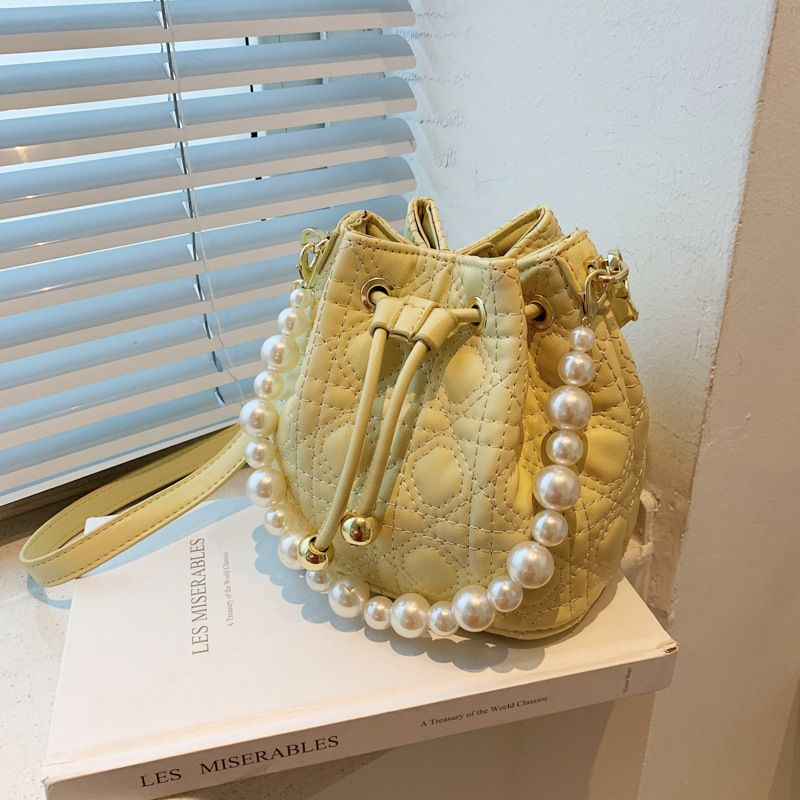 Korean Solid Color Pearl Chain Rhombus Bucket Bag