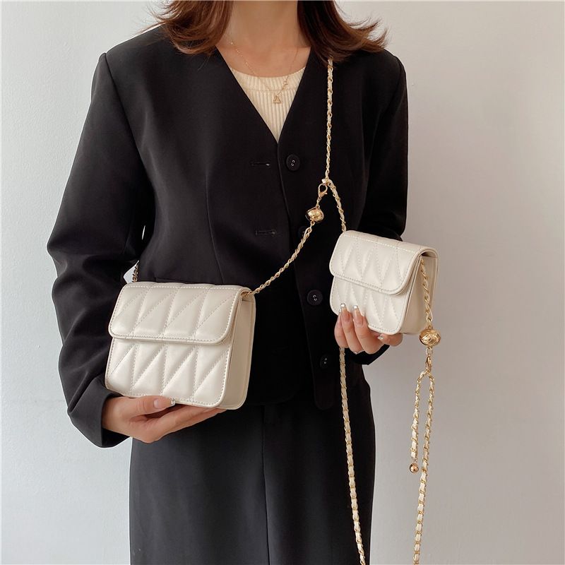 2021 حقيبة نسائية جديدة سلسلة Xiaoxiangfeng حقيبة نسائية عصرية نسخة الكورية من Ms فتاة تشعر بحقيبة كتف واحدة