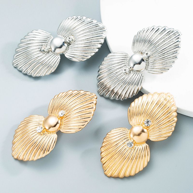 Nihaojewelry Mode Créative Boucles D&#39;oreilles En Alliage En Forme De Coquille Bijoux En Gros