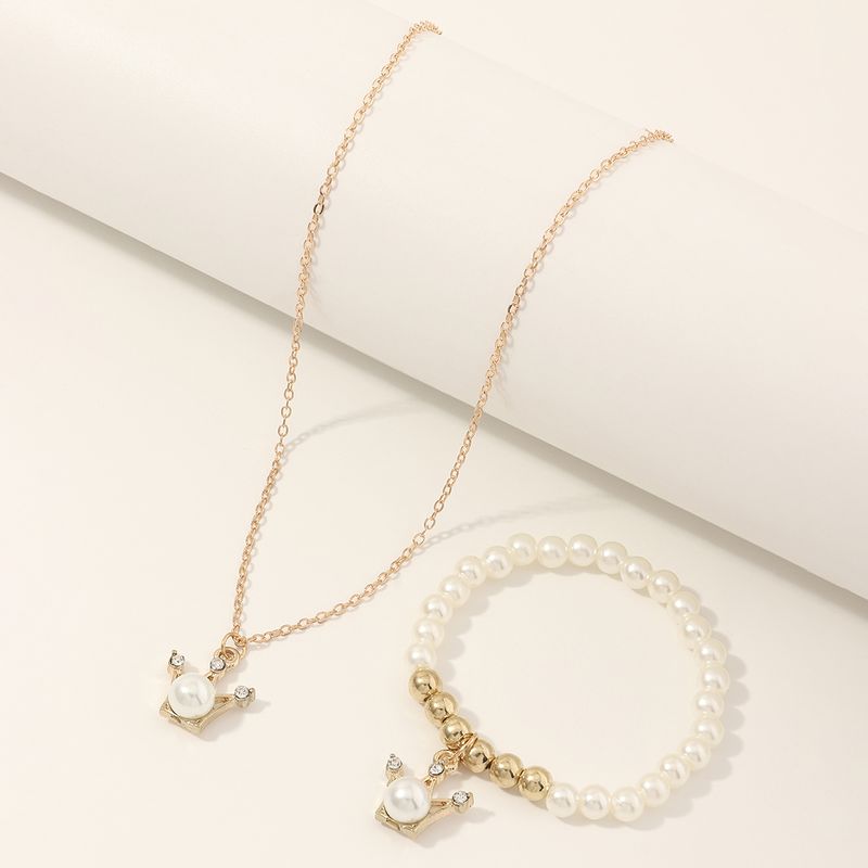 Nihaojewelry Wholesale Jewelry Inlaid Pearl Crown Pendant Bracelet Necklace Set