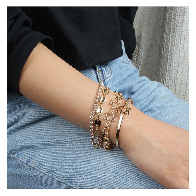 Nihaojewelry Wholesale Jewelry Retro Style Alloy Star Hollow Multi-layer Alloy Diamond Bracelet