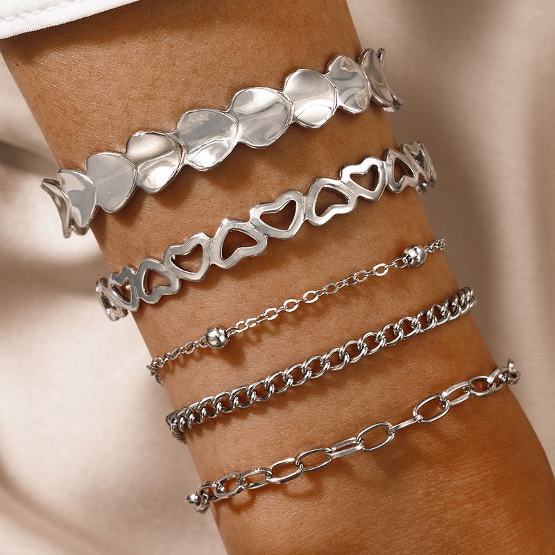 Nihaojewelry Großhandel Schmuck Koreanische Neue Silber Herzlegierung Kettenarmband 5 Stück Set Bracelet