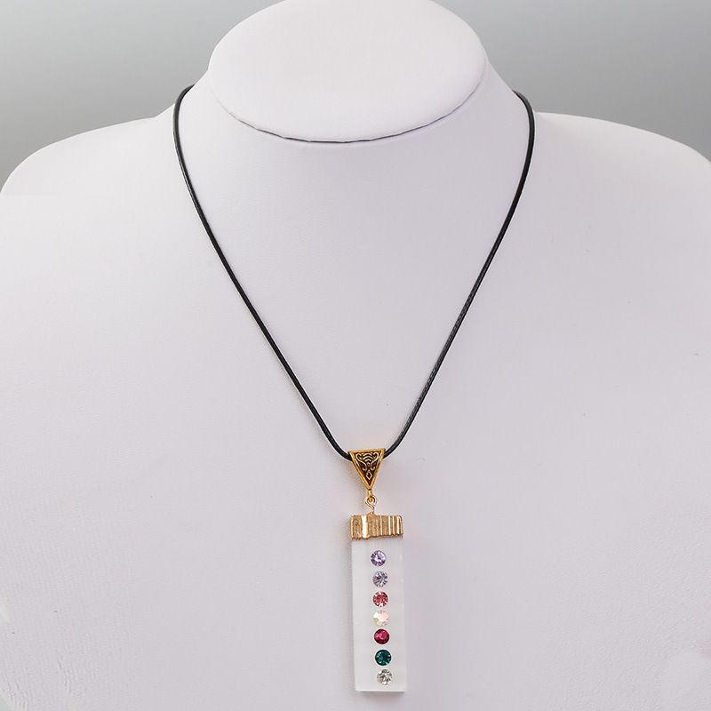 Wholesale Jewelry Inlaid Color Crystal Square Pendant Necklace Nihaojewelry