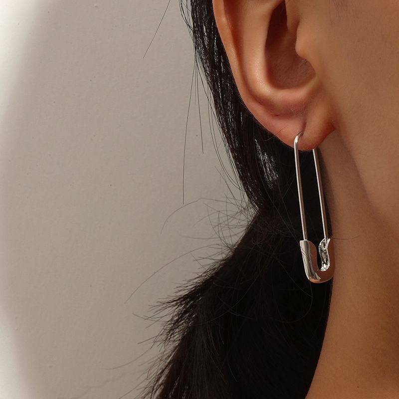 Großhandel Schmuck Pin Legierung Einfachen Stil Ohrringe Nihaojewelry