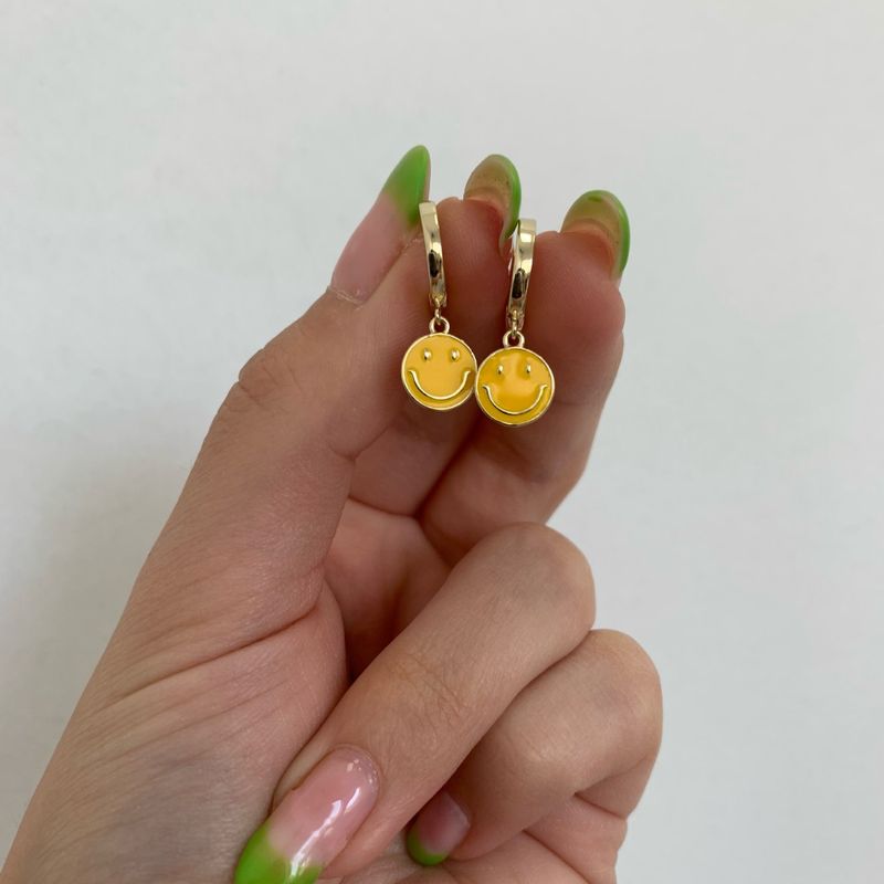 Wholesale Jewelry Smiley Yellow Smile Copper Earrings Nihaojewelry