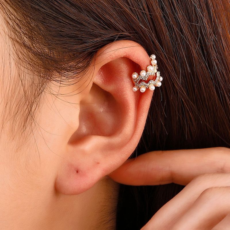 Vente En Gros Bijoux Micro-incrusté Zircon Multicouche Perle En Forme De Vague Clip D&#39;oreille De Style Coréen Nihaojewelry
