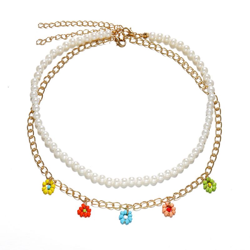 Großhandel Schmuck Gänseblümchen Anhänger Farbe Perlen Mehrschichtige Halskette Nihaojewelry