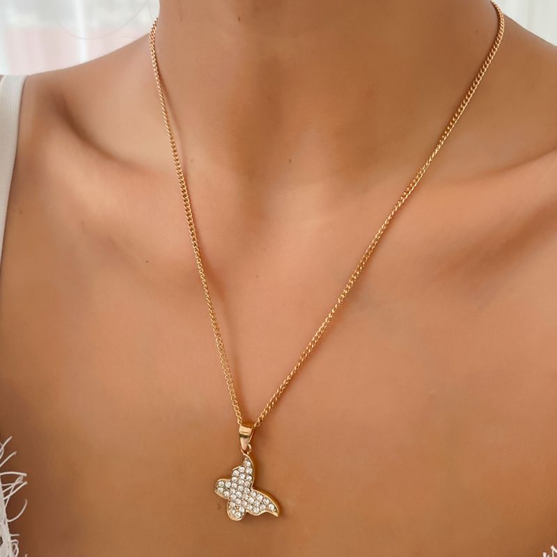 Wholesale Jewelry Fashion Diamond-studded Butterfly Pendent Necklace Nihaojewelry
