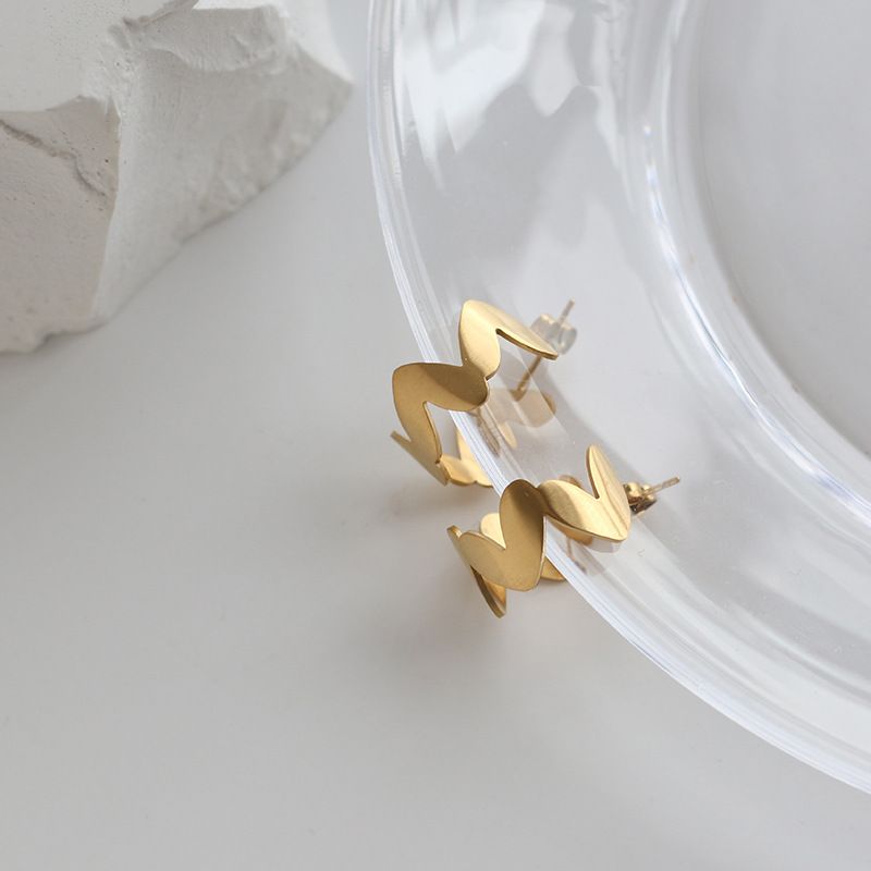 Wholesale Jewelry Heart-shaped Splicing Titanium Steel Gold-plated Earrings Nihaojewelry