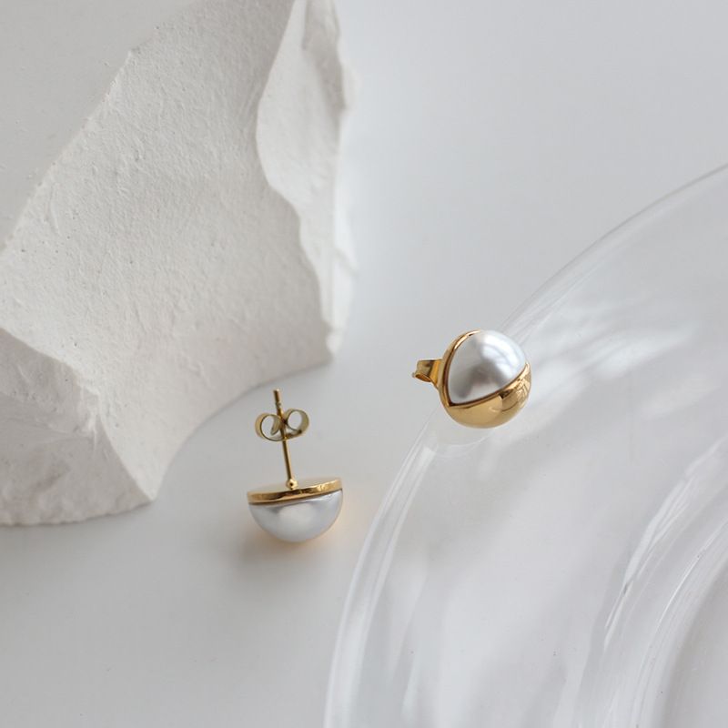 Wholesale Jewelry Pearl Hemisphere Titanium Steel Gold-plated Stud Earrings Nihaojewelry